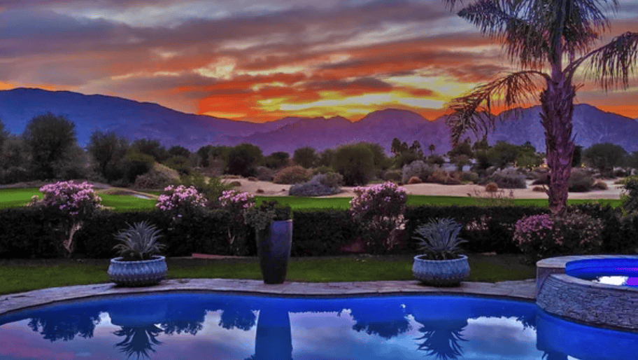 3 Night Luxury La Quinta Getaway for 10